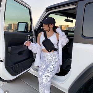 LULULEMON EVERYWHERE BELT BAG 1L || BLACK🖤